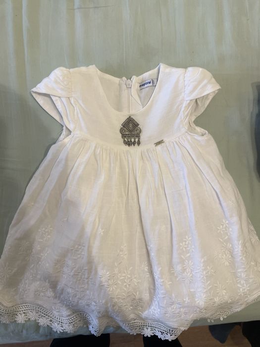 Платья нарядные праздничные