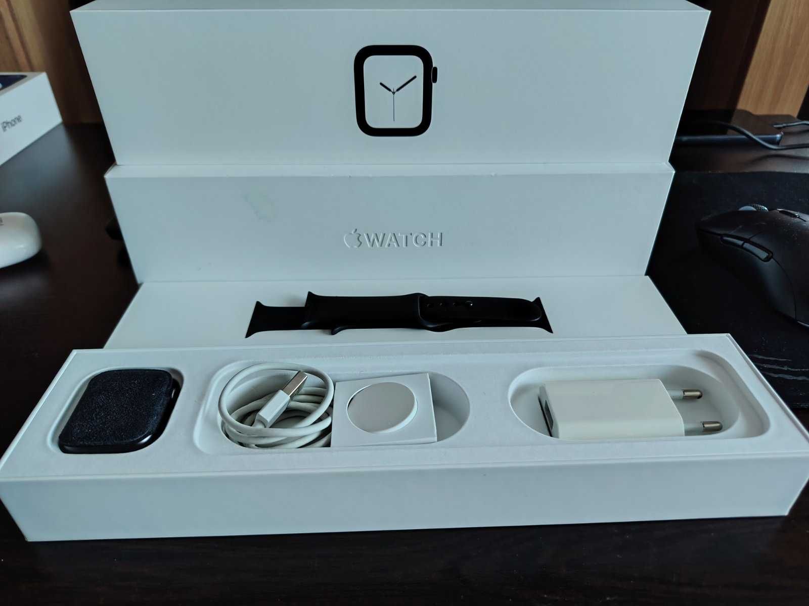 Apple Watch Series 4 A2007 (40 mm, Space Gray, GPS + Cellular) eSIM