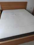 Vand pat cu lada depozitare si saltea Ikea 160x200 cm