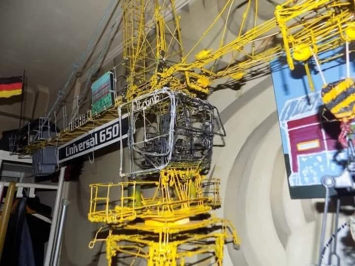 Machetă  macara turn Liebherr