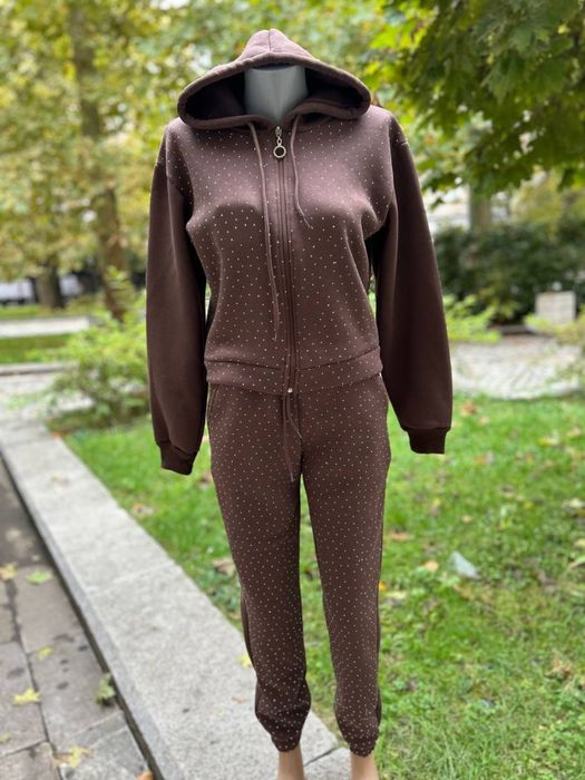 Продавам ватиран комплект