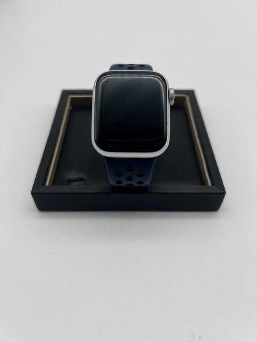 Apple Watch SE GPS Aluminum 40mm (1st gen)
