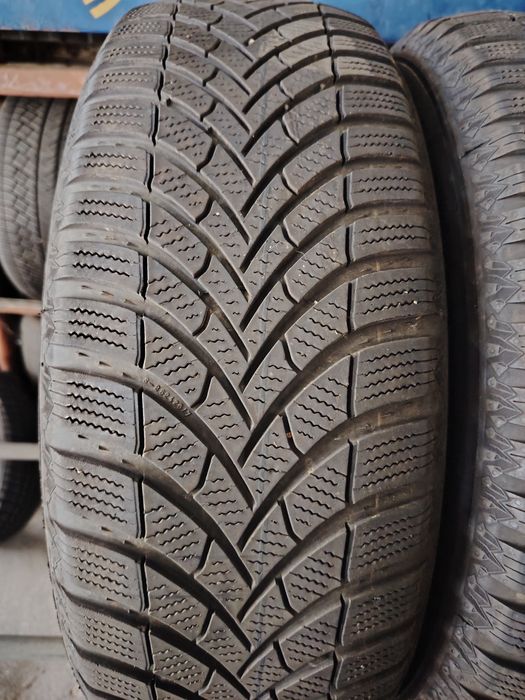 215/65 R17 Semperit Speed-Grip 5 M+S DOT 3823