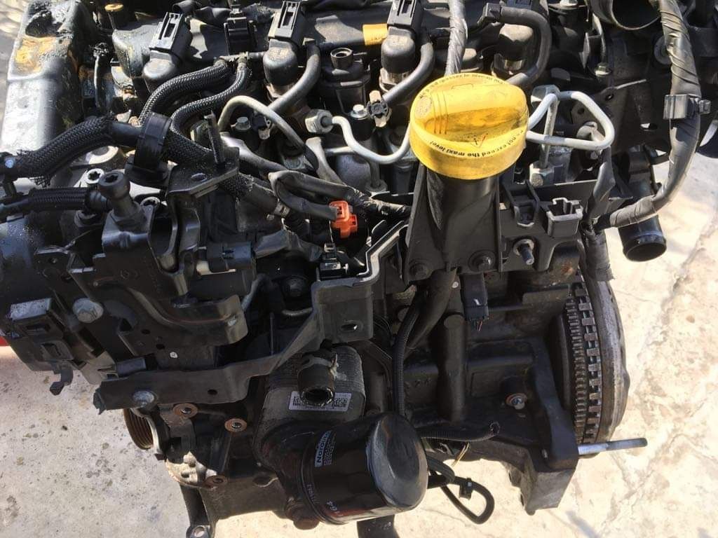 Motor Renault 15  dci euro3,4 si 5 cu injectie delphi ,continental