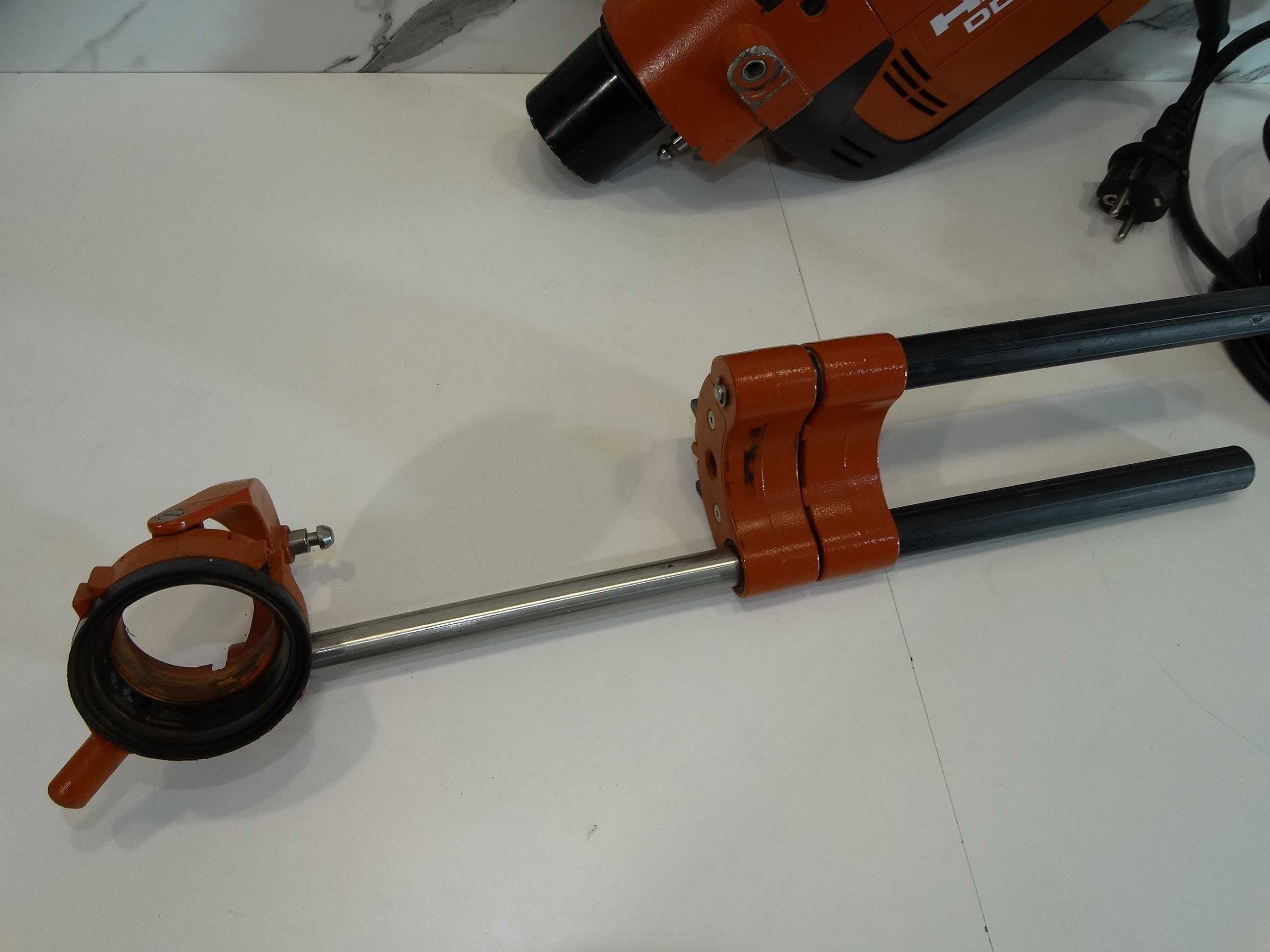 Hilti DD EC 1 - Диамантено пробивна машина
