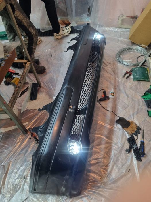 Бамперы на Mersedes W210 перед зад порог и полный комплект