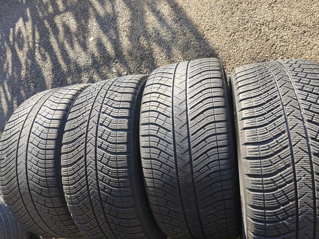 305/40/20" 275/45/20" 4бр Michelin pilot alpin 5 suv,dot20г,6-7мм