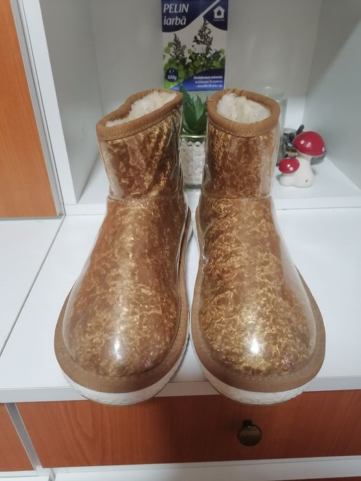 Încălțăminte damă (mărimea 36)