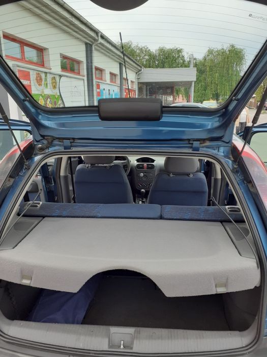 Opel Corsa 1350€