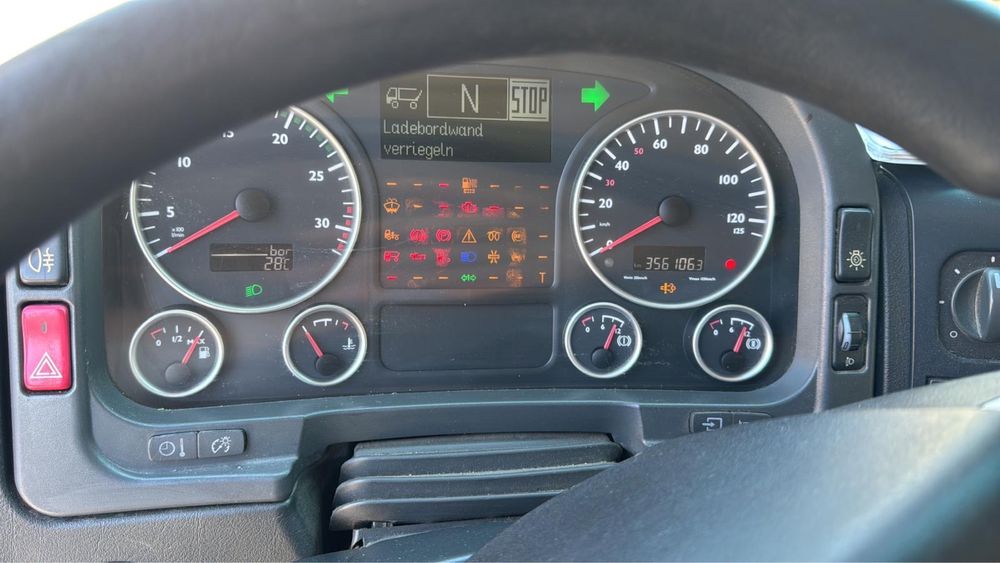 MAN TGL 8210 Camion