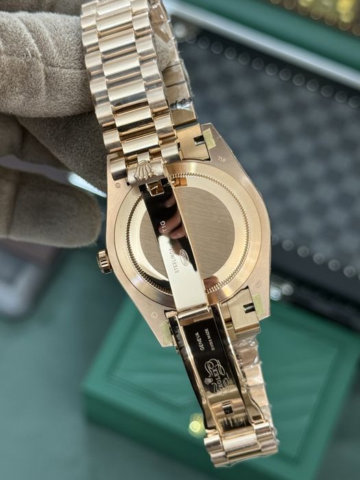 Rolex Day-Date 40mm Ombre Dial