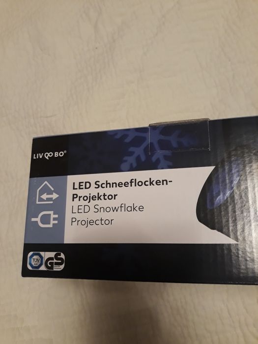 Proiector Fulgi de Nea, Led Snowflake Projector Nou