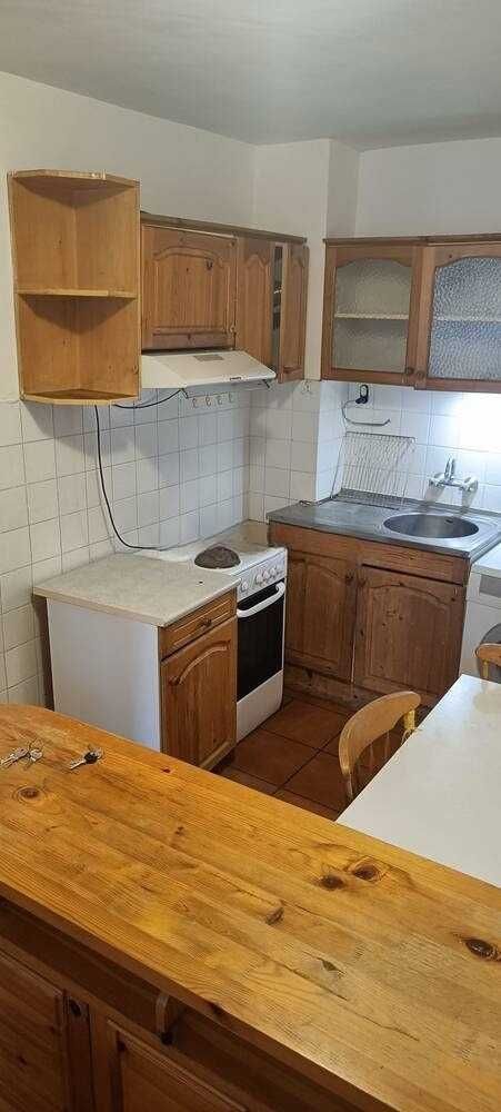 Дава се под наем Тристаен апартамент в Пловдив, Кършияка - 75 кв.м за 321.3 € - Снимка #2