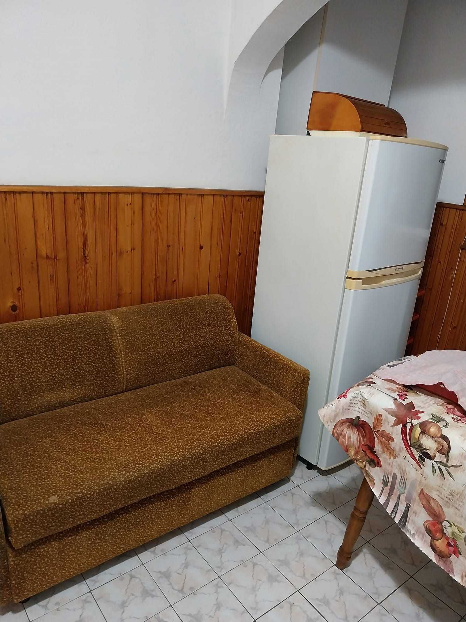 Двустаен до Ритейл парк