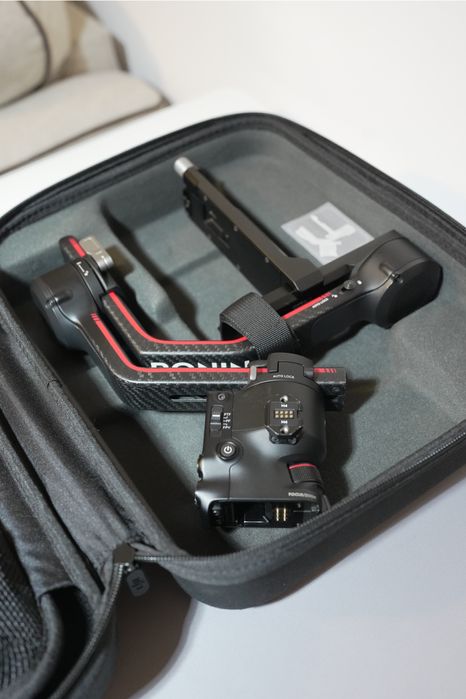Stabilizator DJI RS2 Pro, carbon, impecabil