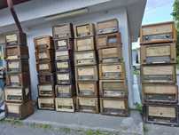 Vând lot uriaș 30 radio cu lampi si carcasa ebonita&lemn ani 1940-1980