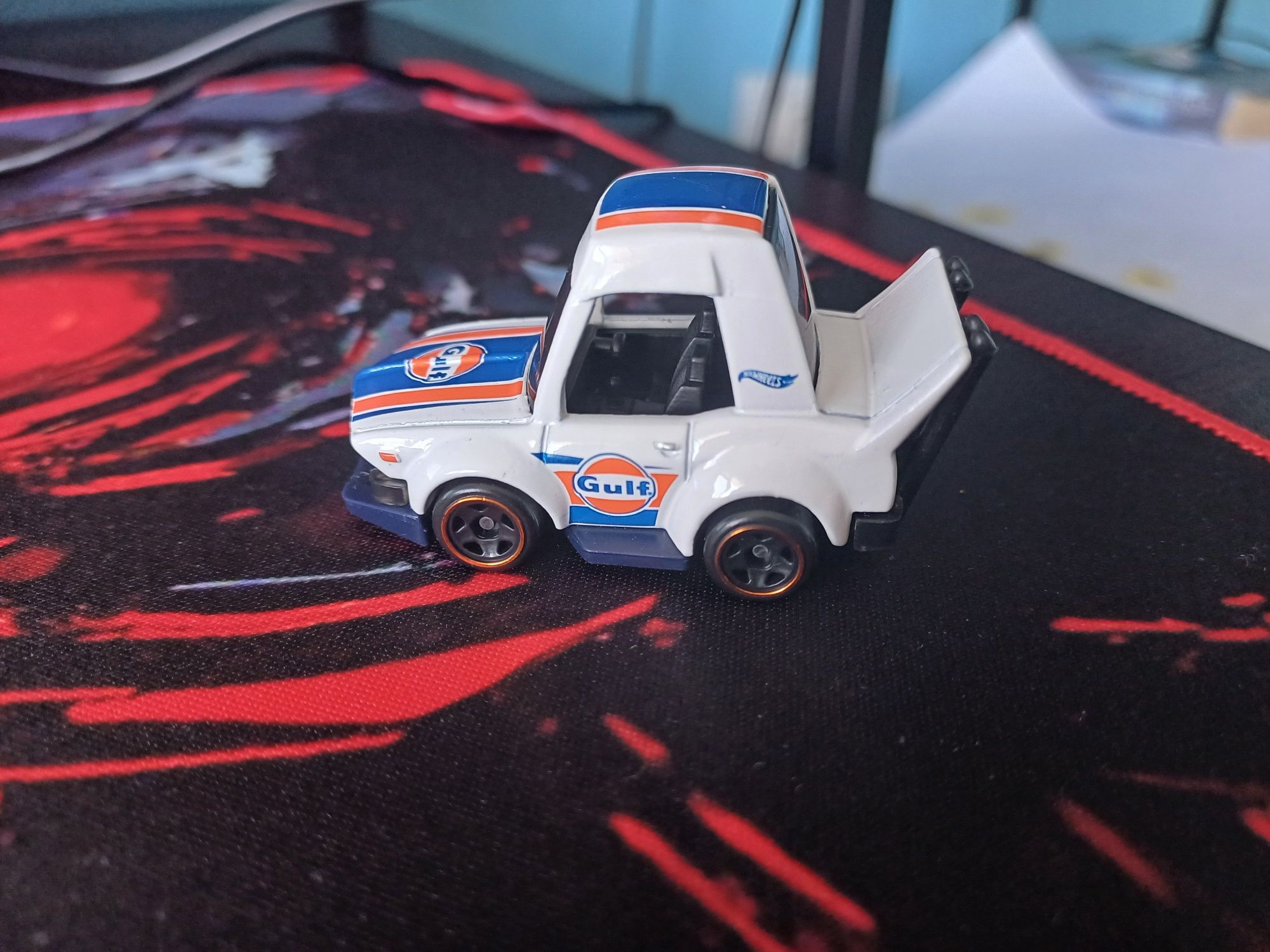 Hotwhells gulf mamba car