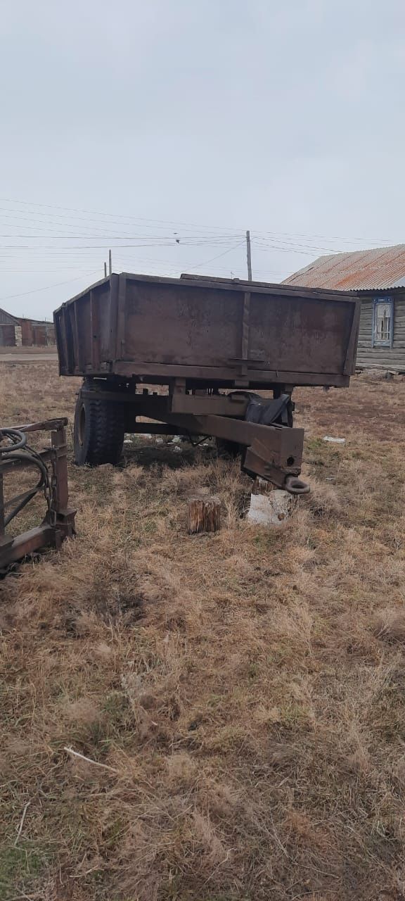 Продам трактор в комплекте