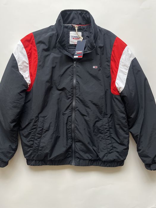 Tommy Hilfiger :Ново преходно яке -  Essential Jacket Л / Оригинал