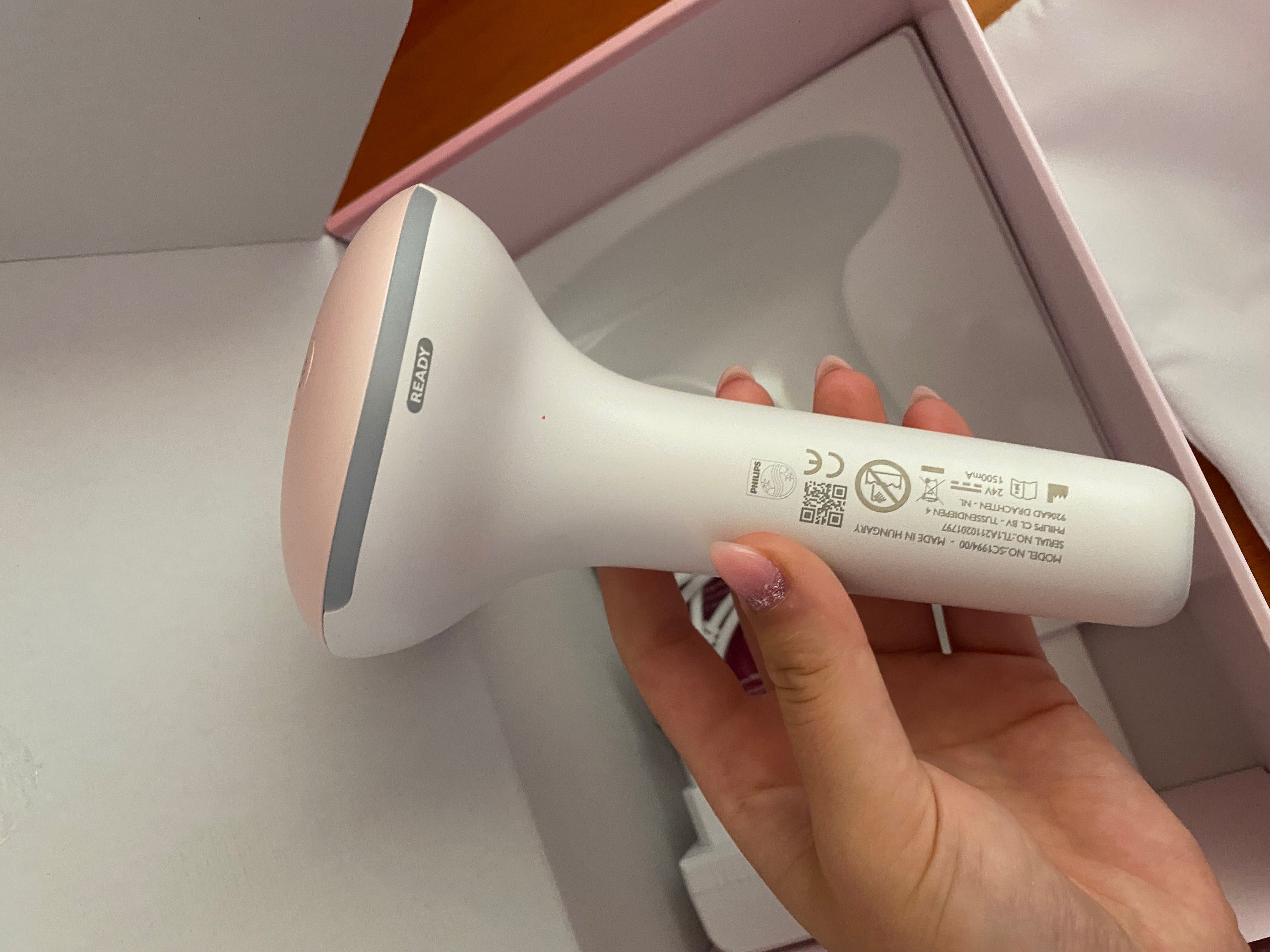 Фотоепилатор за обезкосмяване Philips Lumea IPL Advanced