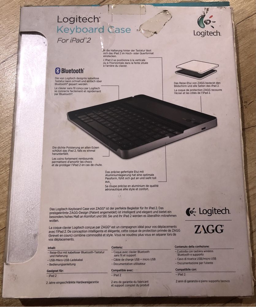 Vand tastatura Logitech pentru Ipad