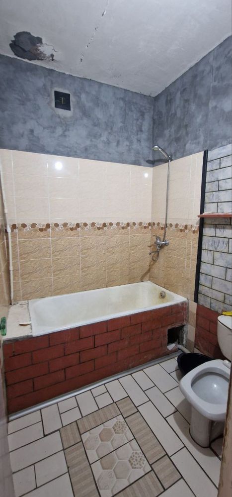Юнусабад ул.Шахристан 1/3/4 Кирпич 42м2+9м2 ипотека можно