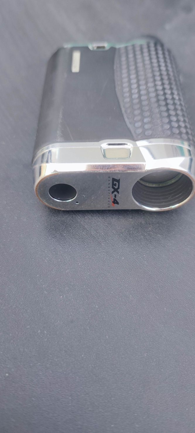 Telemetru laser Leopold GX-4. Pentru golf.