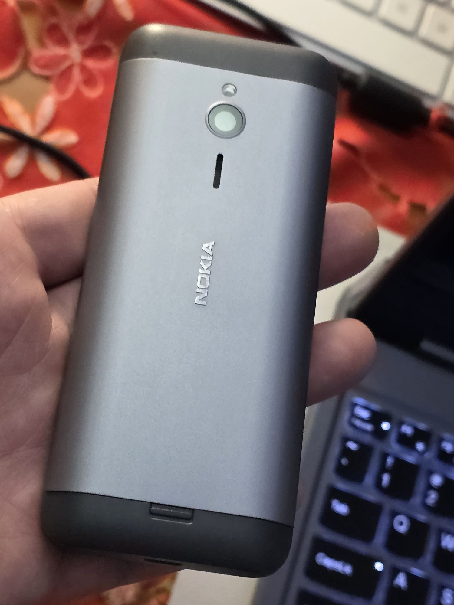 Nokia 230 Dual Sim liber de retea