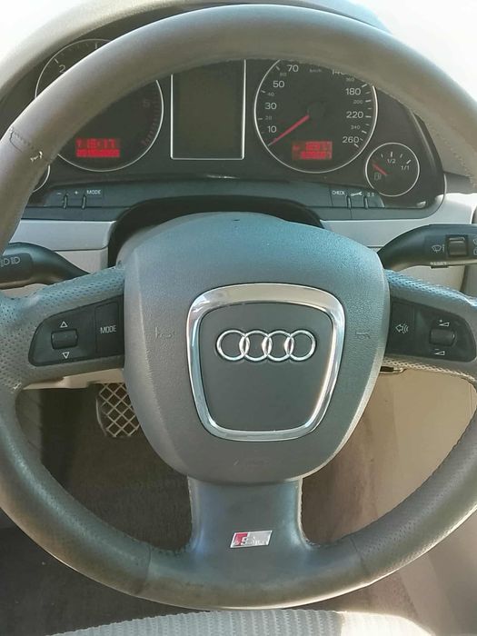 vând Audi a4 2.0 tdi