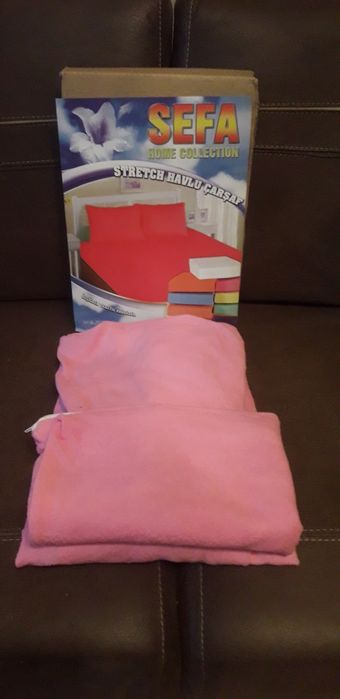 Комплект ( простынь на резинке+наволочка).