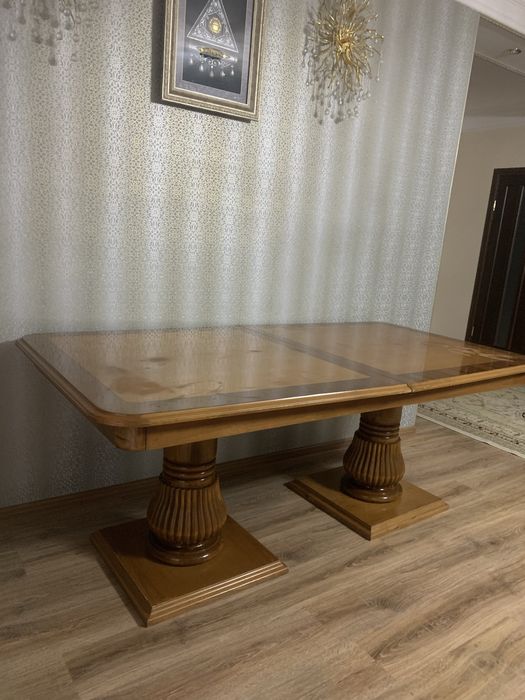 деревянный раздвижной стол