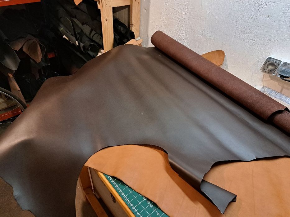 Piele tabacita maro