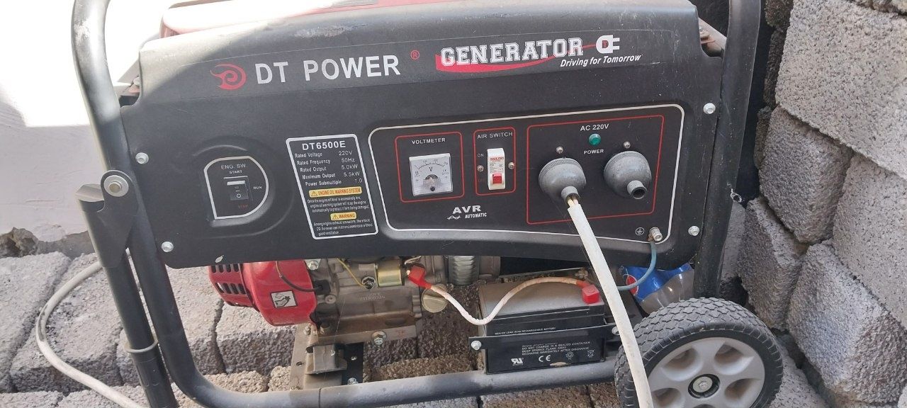 Gerator DT POWER 220W