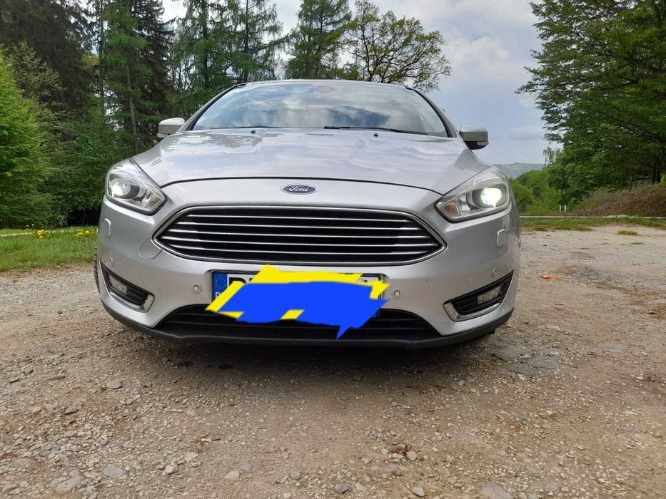 Vând ford focus titanium