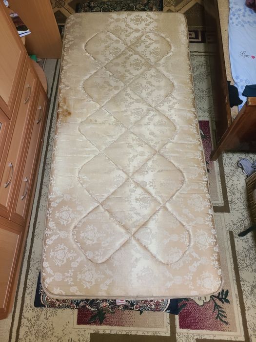 Korpa, korpacha, yostiq va matras