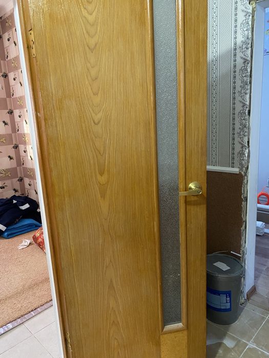 Срочно продам меж.комнатные двери