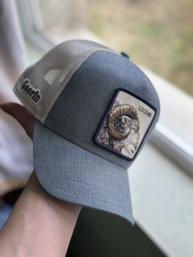 Шапка GOORIN Bros с козирка