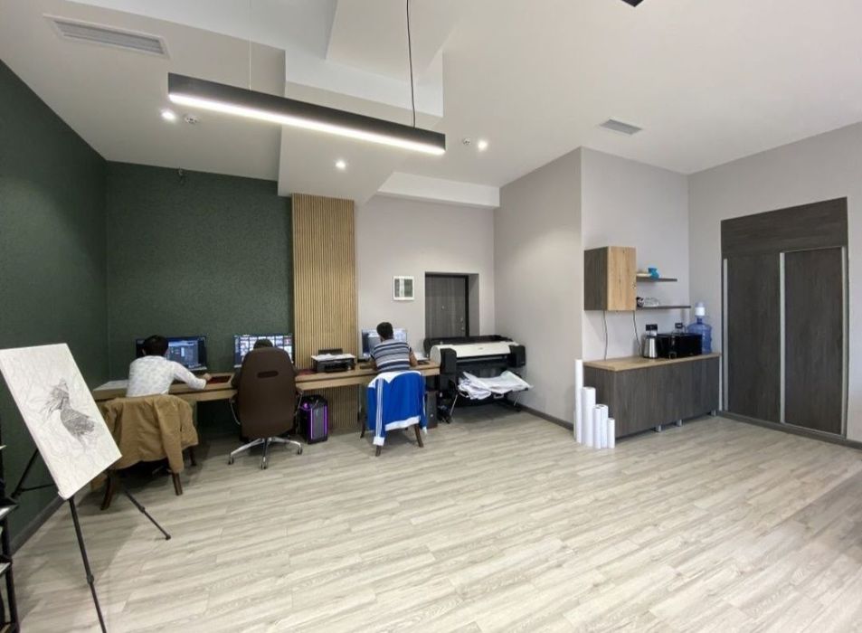 Продаётся  Стильный офис.  Шота Руставели.  Бон .