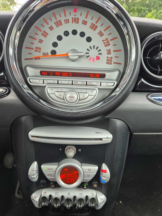 Mini Cooper  R56