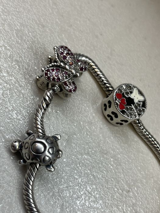 Brățărică Pandora