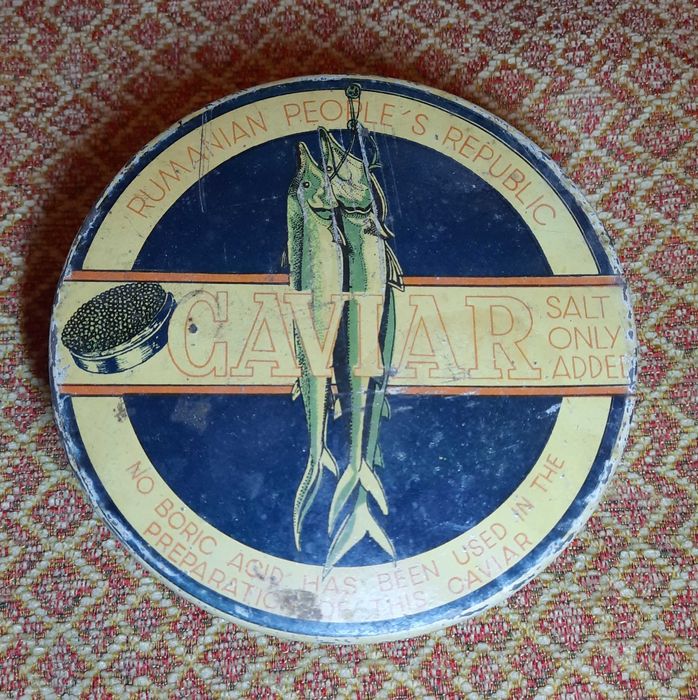 Cutie veche de caviar din România de peste 60 de ani