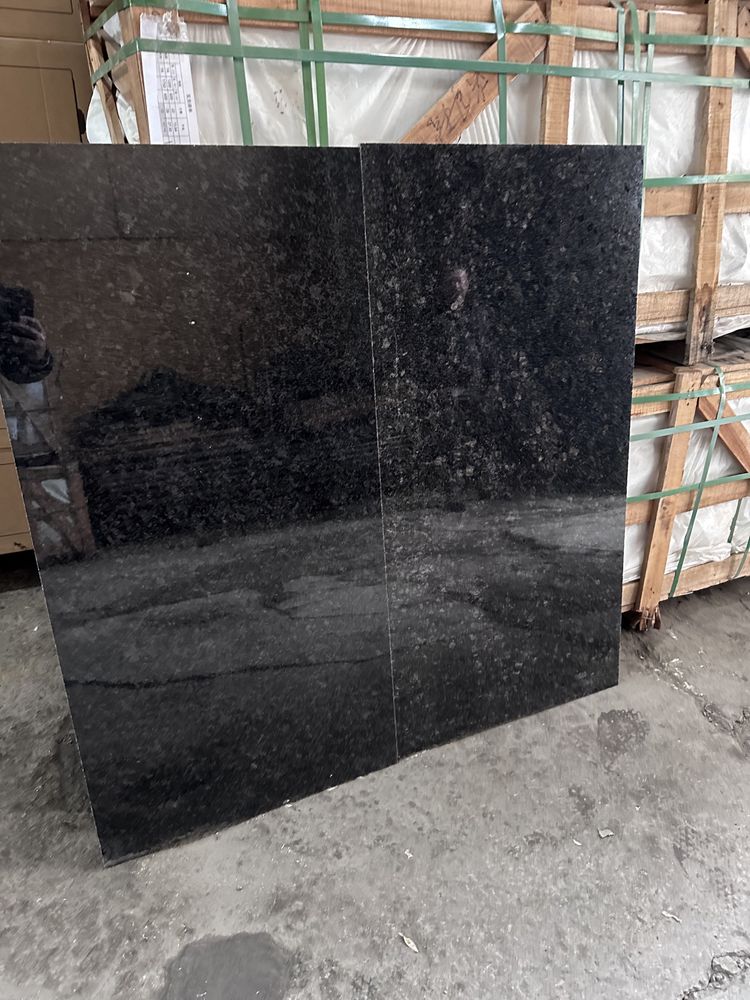 Angola black granit