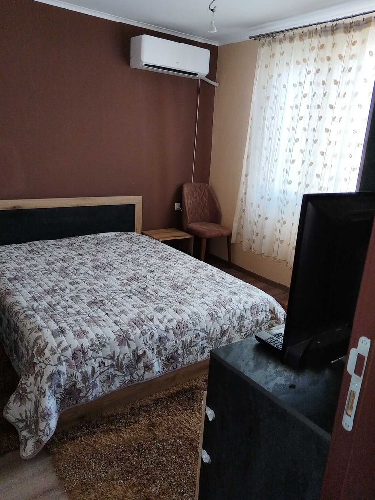 Продава се Двустаен апартамент в Благоевград, Еленово 1 - 66 кв.м за 1043 €/кв.м - Снимка #5