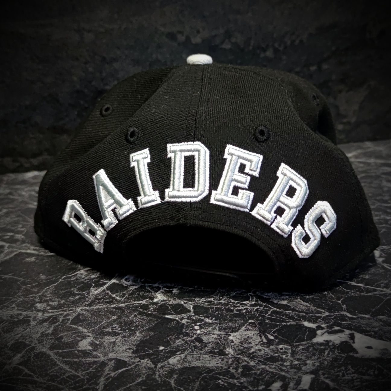 Șapcă Raiders NFL. Snapback. S-M