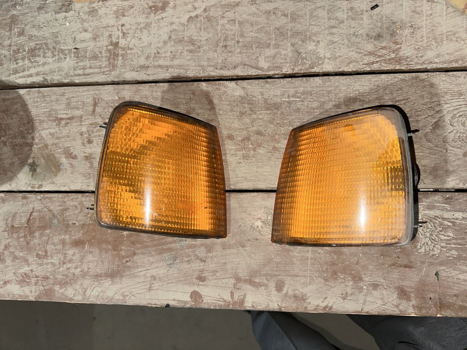 Поворотники хелла и колпаки пассат б3