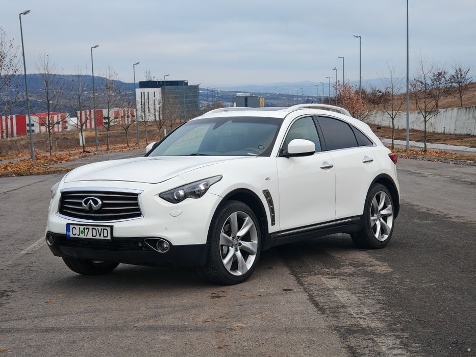 Infiniti FX30dS 2010 BOSE SUV SPORT 4X4 AWD