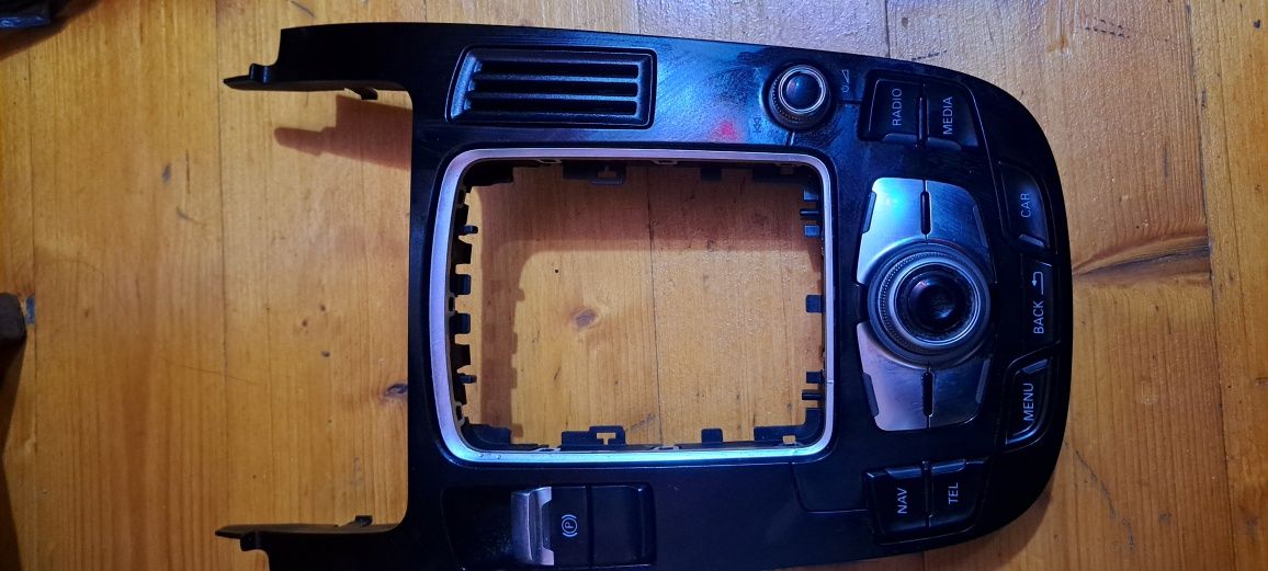 Consola butoane navigatie MMI 3G Audi A4 B8, A5 facelift volan stanga