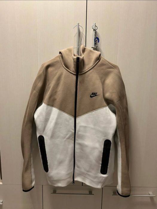Nike tech fleece