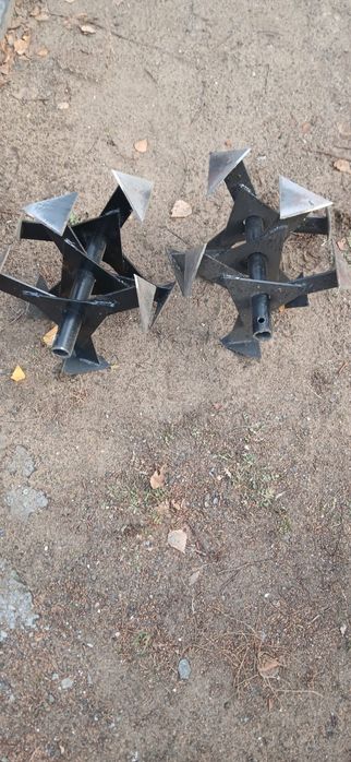 Продам гусинные лапки,25 см