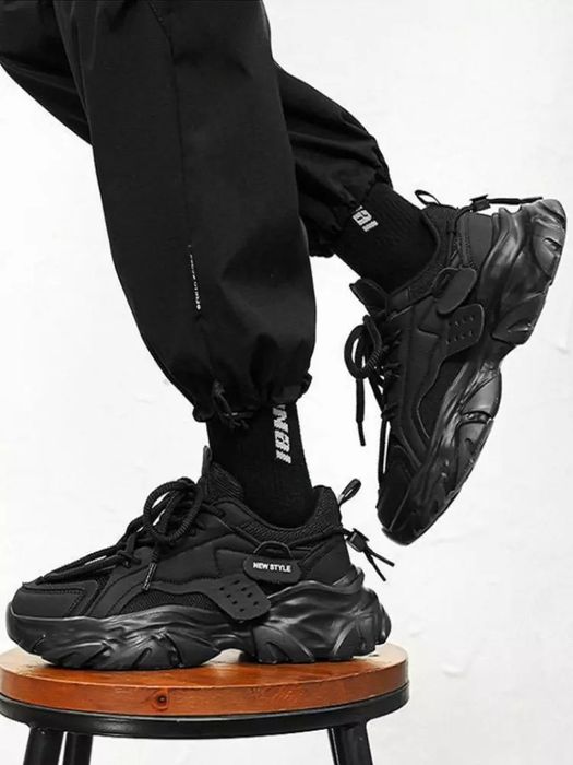 Erkaklar krossovkalari new Style - Har mavsum uchun qulaylik